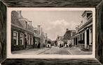 Ferwerd - Mensen op straat, Verzamelen, Ansichtkaarten | Nederland, Ophalen of Verzenden, Voor 1920, Gelopen, Friesland