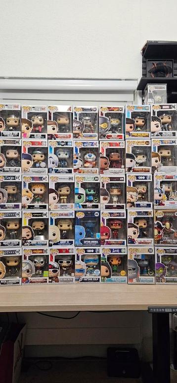 Funko collectie: 40 Pops  beschikbaar voor biedingen
