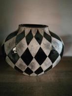 Bloempot vaas ovaal, zwart beige., Huis en Inrichting, Woonaccessoires | Vazen, Ophalen, Zwart, Aardewerk of Porselein, Zo goed als nieuw