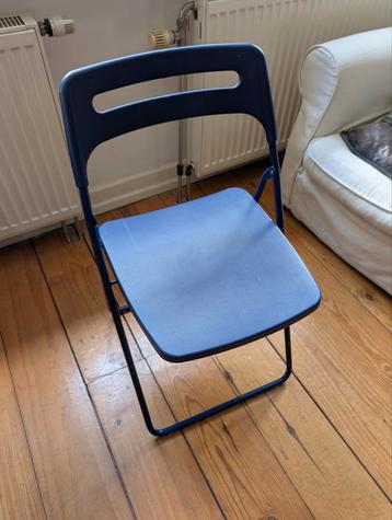 Blauwe Ikea Opklapstoel beschikbaar voor biedingen