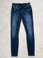4 G-Star broeken Super Skinny/ Skinny fit maat 30 (lengte 34, G-star, Ophalen of Verzenden, Zo goed als nieuw, W30 - W32 (confectie 38/40)