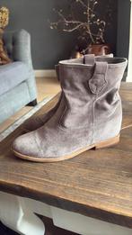 Julia cerutti prachtige zgan suede enkellaarsjes maat 39, Kleding | Dames, Schoenen, Beige, Lage of Enkellaarzen, Ophalen of Verzenden