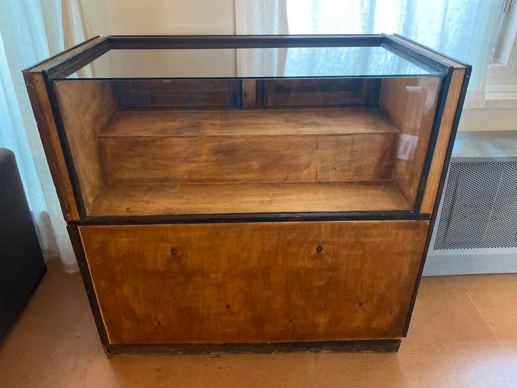 Vintage/antiek Rusland Houten Vitrinekast Apotheek  2 stuks, Huis en Inrichting, Kasten | Vitrinekasten, Gebruikt, 100 tot 150 cm