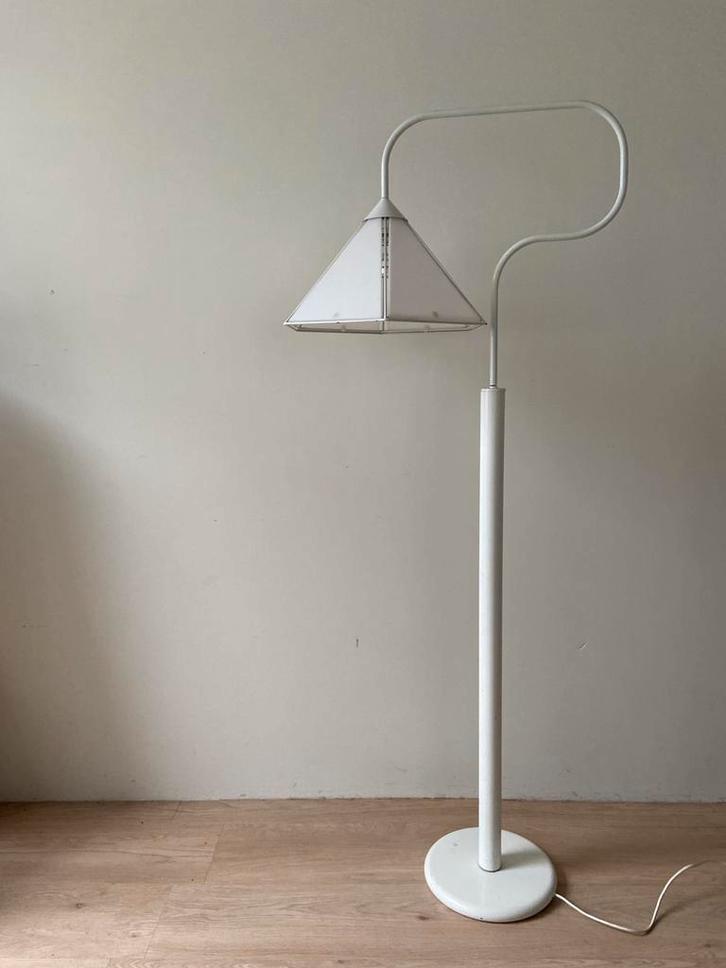 Vintage 80s Vloerlamp - Uniek Design, Huis en Inrichting, Lampen | Vloerlampen, Gebruikt, 150 tot 200 cm, Kunststof, Ophalen