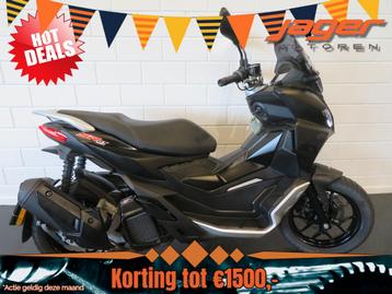 Aprilia SR GT 125 SPORT SUPERGAAF! (bj 2023) beschikbaar voor biedingen