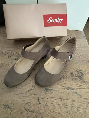 Semler Ballerina's/pumps/klittenbandsluiting/hakje maat 38 beschikbaar voor biedingen