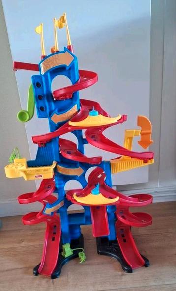 Fisher-Price Auto Baan met  Geluid 96 cm hoog beschikbaar voor biedingen
