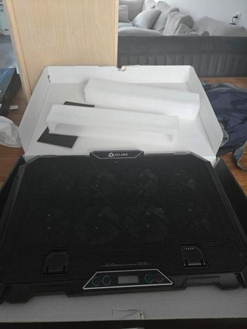 Laptop Cooler - Houd je laptop koel! beschikbaar voor biedingen