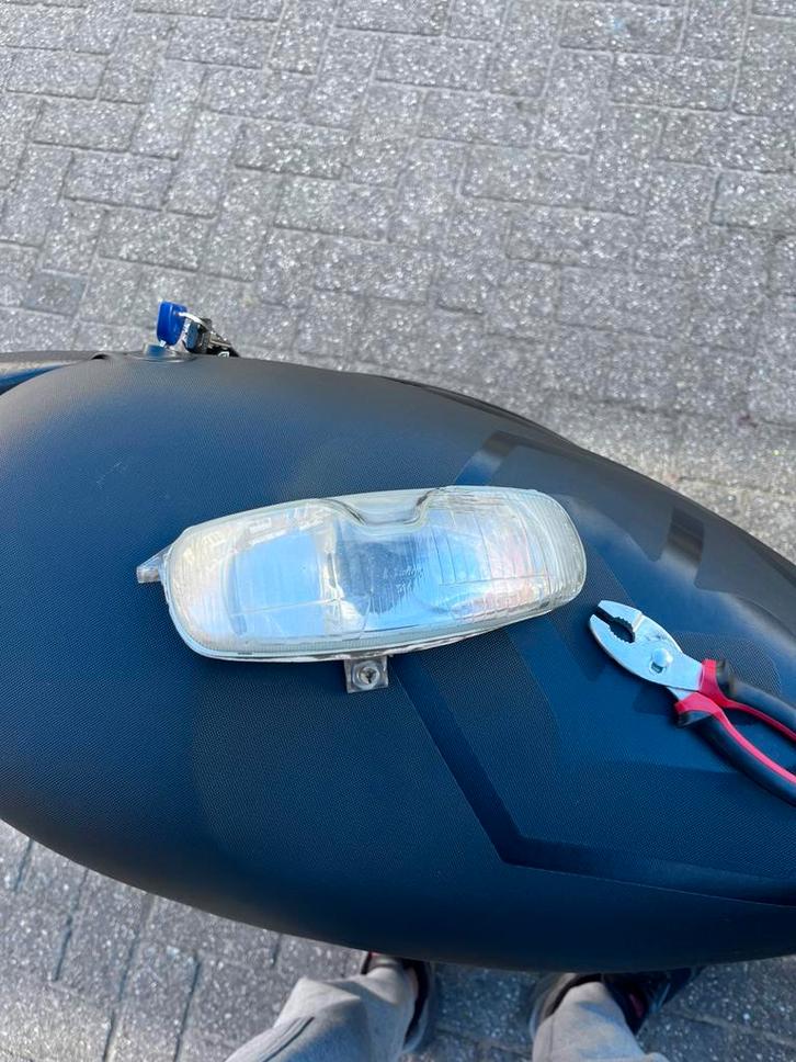 Type 3 koplamp glas, Fietsen en Brommers, Brommeronderdelen | Scooters, Zo goed als nieuw, Koplamp, Ophalen of Verzenden