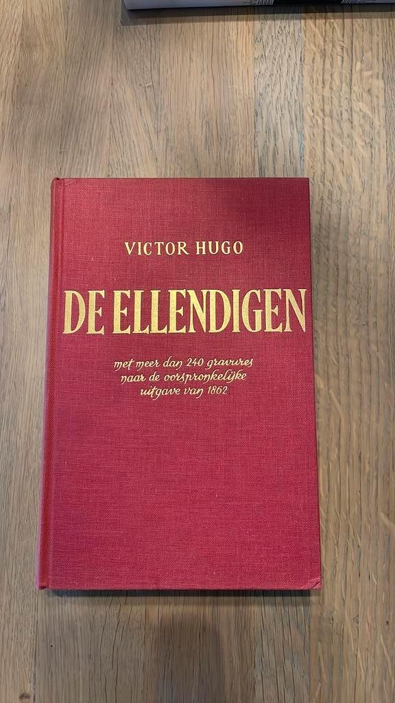 (Koffietafel)boek - De Ellendigen, Victor Hugo, Boeken, Literatuur, Zo goed als nieuw, Ophalen of Verzenden