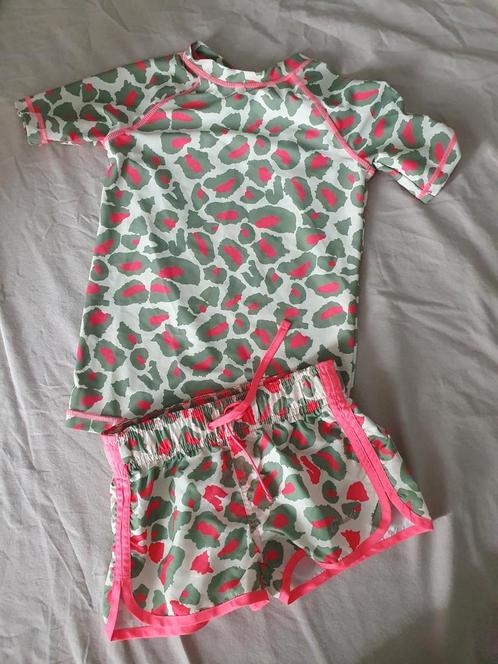 UV shirtje en broekje Claesens 110 - 116 ZGAN, Kinderen en Baby's, Kinderkleding | Maat 110, Zo goed als nieuw, Meisje, Sport- of Zwemkleding