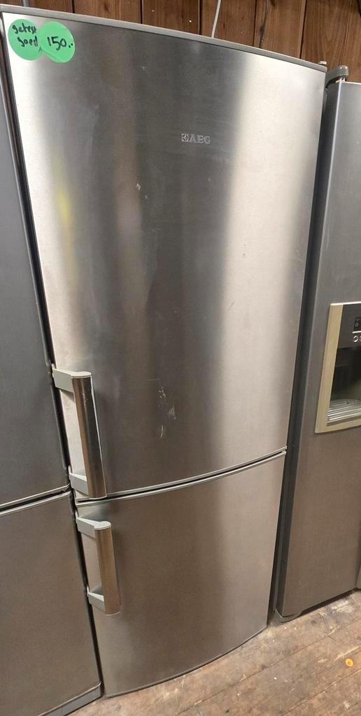 Aeg koelvriescombinatie met garantie, Witgoed en Apparatuur, Koelkasten en IJskasten, Zo goed als nieuw, Met aparte vriezer, 200 liter of meer