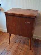Vintage (midcentury) kastje met naaimachine (Singer), Antiek en Kunst, Antiek | Naaimachines, Ophalen