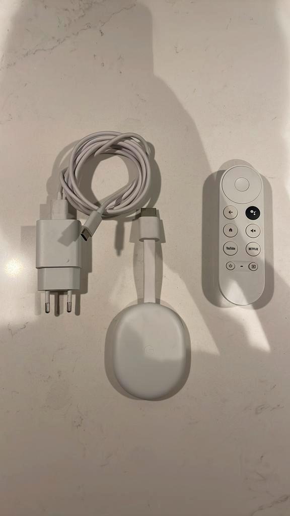 Google Chromecast 4K met Google TV, Audio, Tv en Foto, Mediaspelers, Zo goed als nieuw, Ophalen of Verzenden