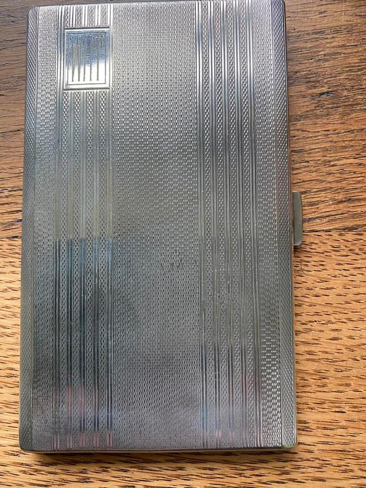 Verzilverder Art Deco Sigaretten doos goud verguld binnenin, Antiek en Kunst, Curiosa en Brocante, Ophalen of Verzenden