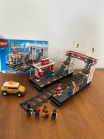 LEGO 7937 - Spoorwegstation, Kinderen en Baby's, Speelgoed | Duplo en Lego, Complete set, Ophalen of Verzenden, Lego, Zo goed als nieuw