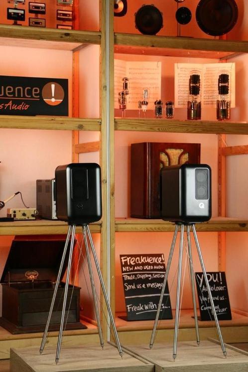 Q Acoustics Q Active 200 DEMOSET* + stands*. Actieve set., Audio, Tv en Foto, Luidsprekers, Zo goed als nieuw, Front, Rear of Stereo speakers