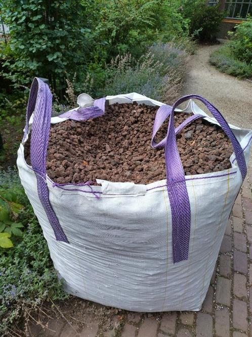 2 bigbags lavastenen, Tuin en Terras, Grind, Keien en Split, Nieuw, Overige typen, Rood, Lava, Ophalen