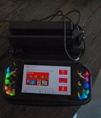 Nintendo Switch (v2019) – Pikachu Joy-Cons + Dock + Hoes, Spelcomputers en Games, Ophalen of Verzenden, Gebruikt, Met 2 controllers