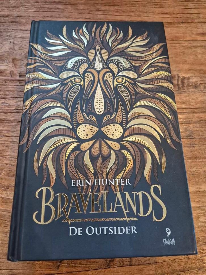Erin Hunter - De Outsider nieuw, Boeken, Kinderboeken | Jeugd | 10 tot 12 jaar, Nieuw, Ophalen of Verzenden