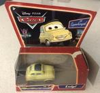 Disney Pixar Cars Luigi in doos, Ophalen of Verzenden, Overige figuren, Nieuw, Beeldje of Figuurtje