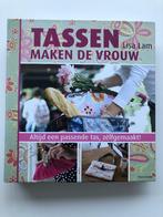 Tassen maken de vrouw, Boeken, Lisa Lam, Verzenden, Zo goed als nieuw, Borduren en Naaien
