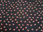 Grote lap zwarte viscose stof met hartjes, Overige materialen, 120 cm of meer, Zwart, 200 cm of meer