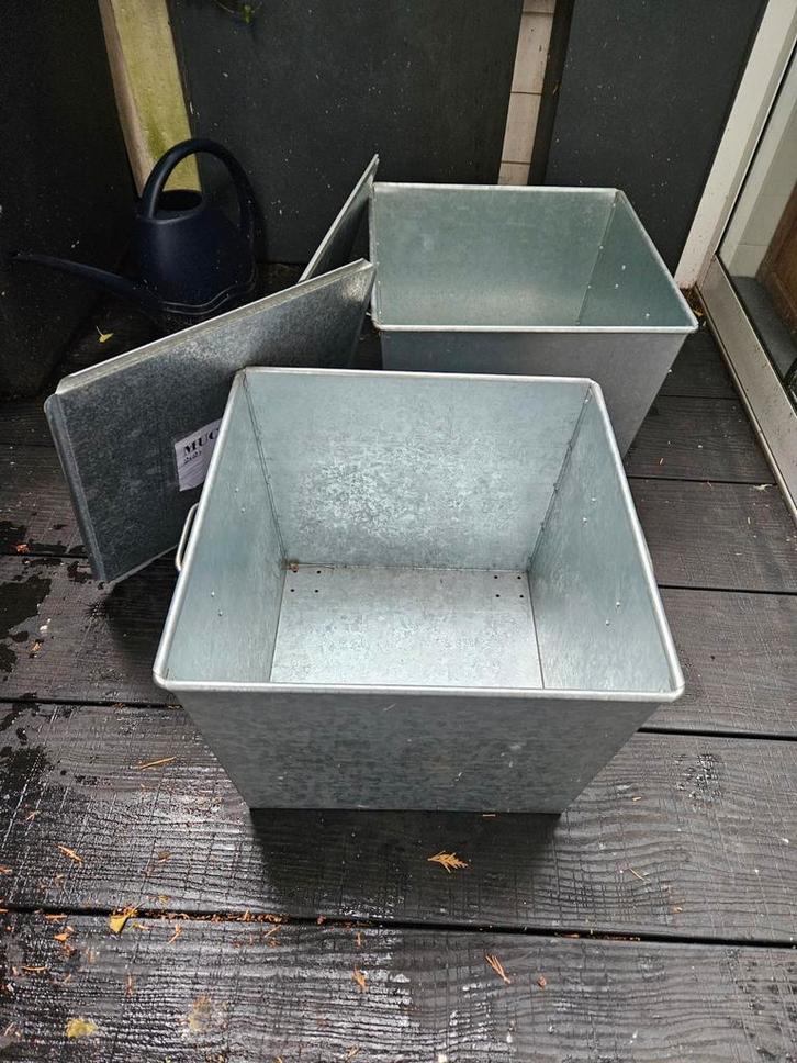 Gegalvaniseerd staal Bak planten of opberg, Tuin en Terras, Bloembakken en Plantenbakken, Zo goed als nieuw, Minder dan 30 cm