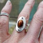 Mooie nieuwe handgemaakte zilveren ring met Tijgeroog mt 16, Bruin, Nieuw, Ophalen of Verzenden, Kleiner dan 17
