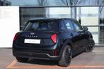 MINI 5-deurs Cooper C / Favoured Trim + Pakket S, Auto's, Stof, 156 pk, Met garantie (alle), Zwart