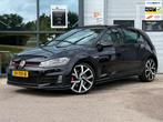 Volkswagen Golf 2.0 TSI GTI Performance| PANO| DIGITALDASH|, Stof, Gebruikt, 4 cilinders, 1984 cc