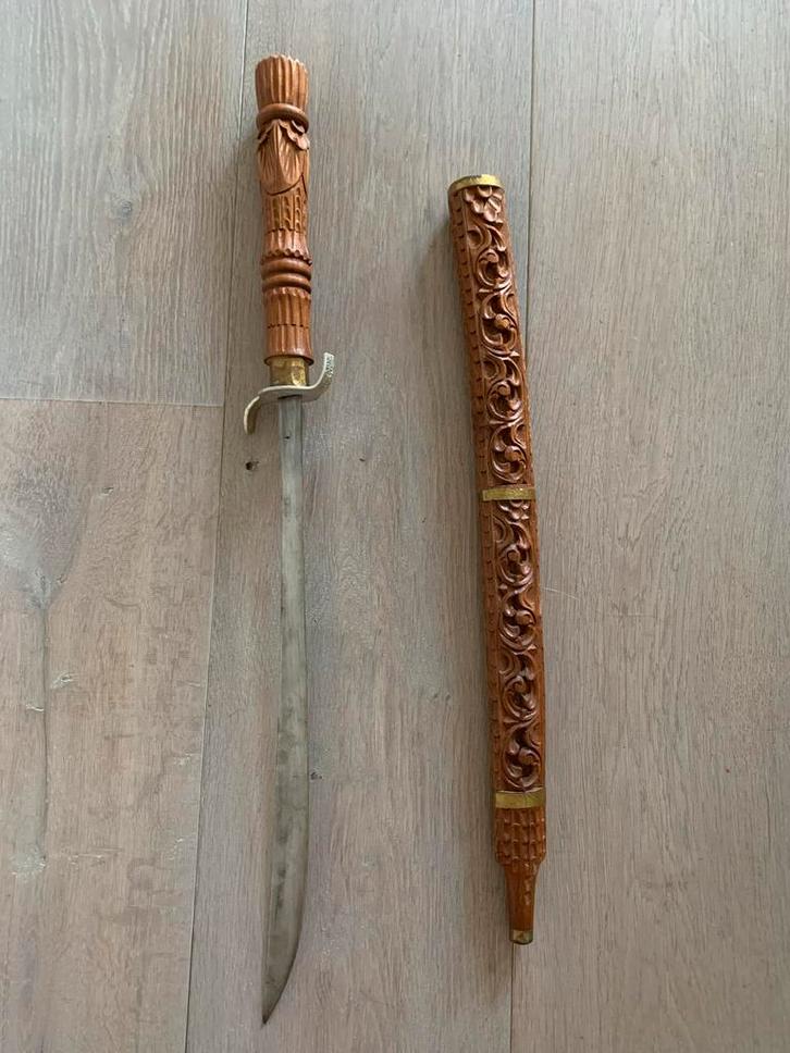 Oud Indonesisch zwaard, Antiek en Kunst, Antiek | Overige Antiek, Ophalen of Verzenden
