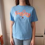 Nieuw lichtblauw shirt Tommy Hilfiger met tekst /logo maat M, Maat 38/40 (M), Blauw, Nieuw, Ophalen of Verzenden