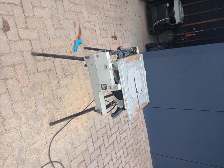 Elu  Flipover Tafel & AfkortZaag, Doe-het-zelf en Verbouw, Gereedschap | Zaagmachines, Gebruikt, Afkortzaag, 1200 watt of meer