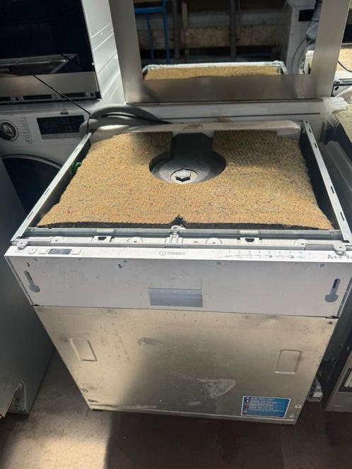 Indesit vaatwasser | Schoon | Garantie | Bezorging, Witgoed en Apparatuur, Vaatwasmachines, Zo goed als nieuw, Inbouw, Minder dan 85 cm