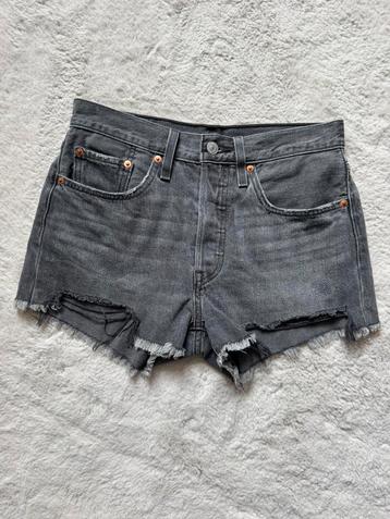 Levi’s short 501 beschikbaar voor biedingen