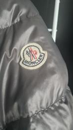 Moncler donsjas, Ophalen of Verzenden, Zo goed als nieuw