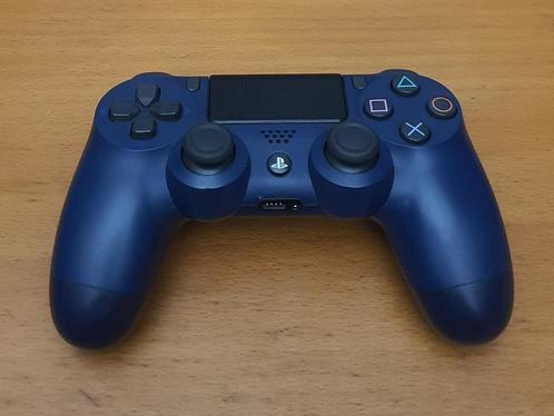 PS4 | Sony PlayStation 4 V2 Controller (Midnight Blue), Spelcomputers en Games, Games | Sony PlayStation 4, Gebruikt, 1 speler