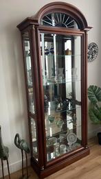 Klassiek mahonie houten vitrinekast, Ophalen