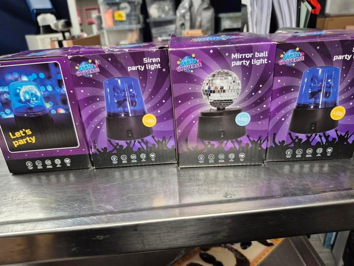 Mega grote partij, Diversen, Rommelmarktspullen, Ophalen of Verzenden