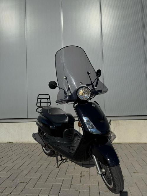 SYM Fiddle 2 - nette staat - 5986KM - 2e eigenaar, Fietsen en Brommers, Scooters | SYM, Zo goed als nieuw, Fiddle, Benzine, Ophalen
