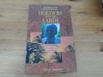 Hoeders van de Aarde - Rove / Trojanov, Boeken, Ophalen of Verzenden, Gelezen, Spiritualiteit algemeen, Achtergrond en Informatie