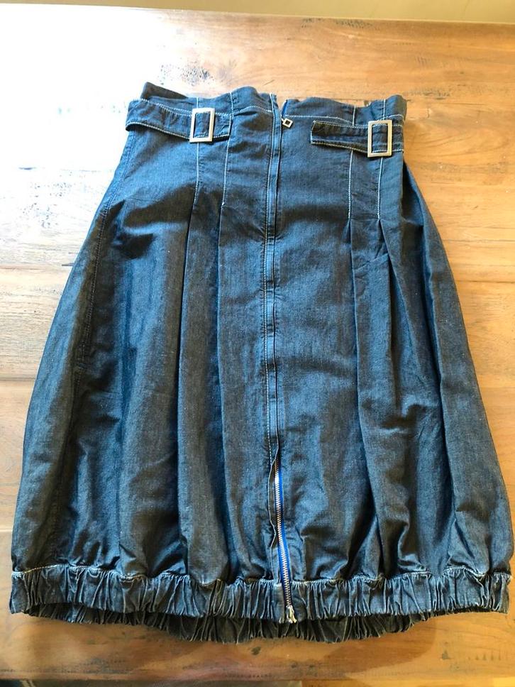 Sarah Pacine  blauwe rok en jasje m 2, Kleding | Dames, Rokken, Zo goed als nieuw, Maat 38/40 (M), Blauw, Ophalen of Verzenden