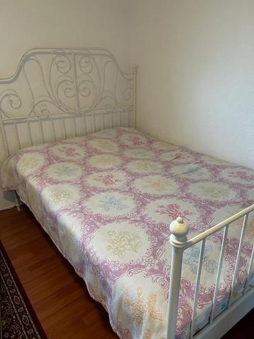 Ikea bed met lattebodems