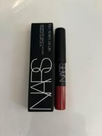 NARS Velvet Matte Lip Pencil - Dolce Vita, nieuw, travelsize, Sieraden, Tassen en Uiterlijk, Ophalen of Verzenden, Nieuw, Rood