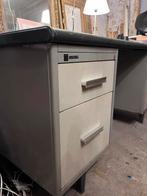 Vintage industrieel Gispen kleurodesk bureau cordemeijer, Huis en Inrichting, Bureaus, Ophalen, Gebruikt, Bureau