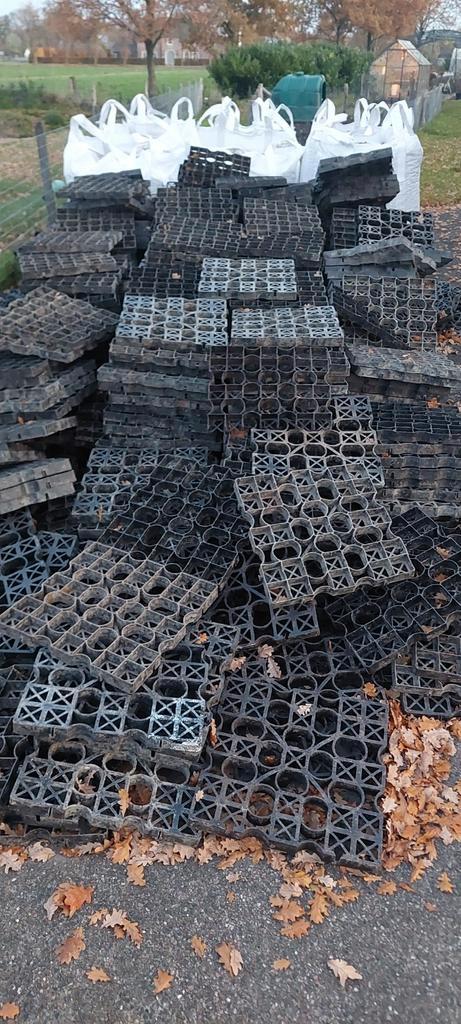 Grindmatten, grasplaten, paddockplaten 150 m2!, Tuin en Terras, Grind, Keien en Split, Gebruikt, Ophalen