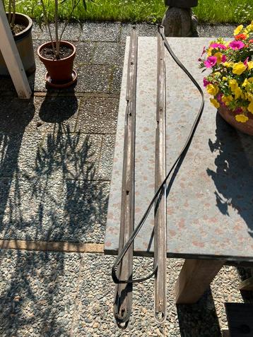 Porsche 356 C originele dorpellijsten  gebruikt beschikbaar voor biedingen