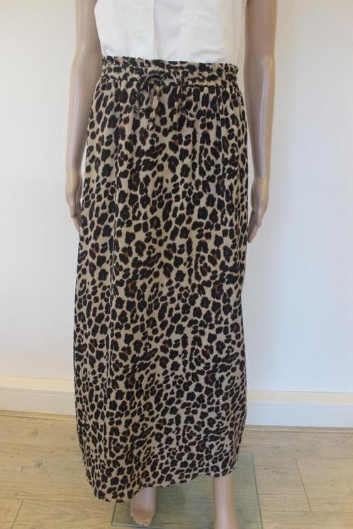 Vila dierenprint rok maat M, Kleding | Dames, Rokken, Zo goed als nieuw, Maat 38/40 (M), Zwart, Onder de knie, Ophalen of Verzenden