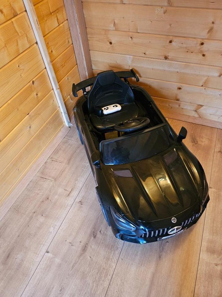Mercedes kinderauto 12 volt, Kinderen en Baby's, Speelgoed | Buiten | Accuvoertuigen, Zo goed als nieuw, Ophalen